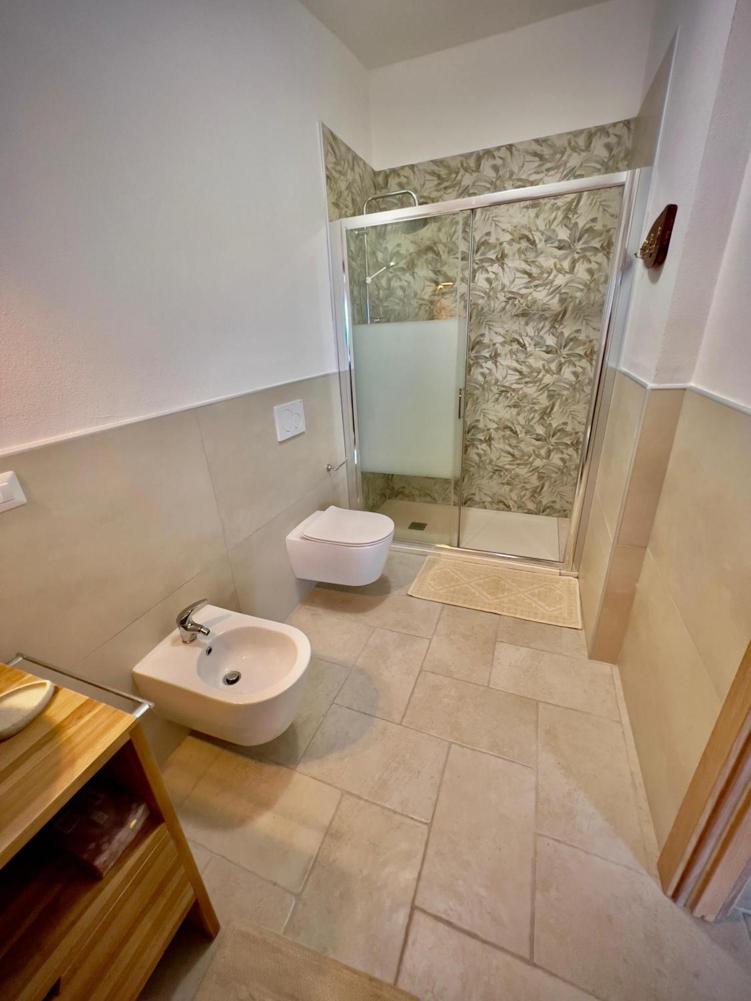 Domus La Roccia Hotel Pozzomaggiore Екстериор снимка