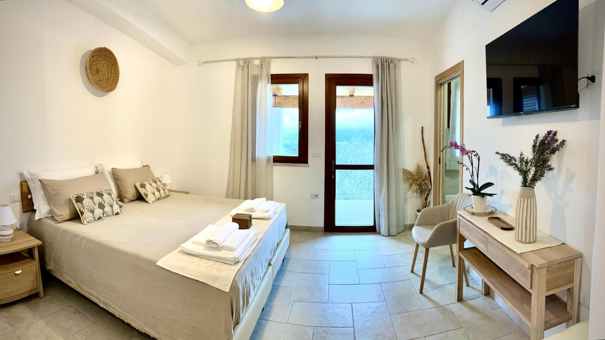 Domus La Roccia Hotel Pozzomaggiore Екстериор снимка
